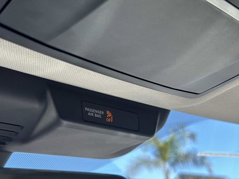 New 2026 Mitsubishi Outlander SE image 26