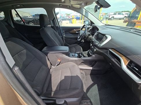 Used 2018 GMC Terrain SLE w/ Driver Convenience Package FWD image 30