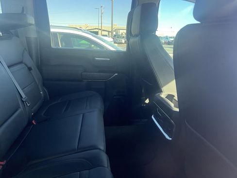Used 2022 GMC Sierra 3500 Denali w/ Denali Ultimate Package image 5