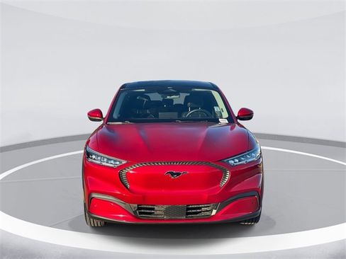 Used 2021 Ford Mustang Mach-E Select w/ Comfort/Appearance Package image 2