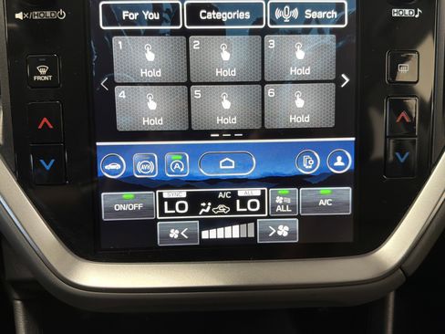 Used 2024 Subaru Crosstrek 2.0i Premium AWD/4WD image 21