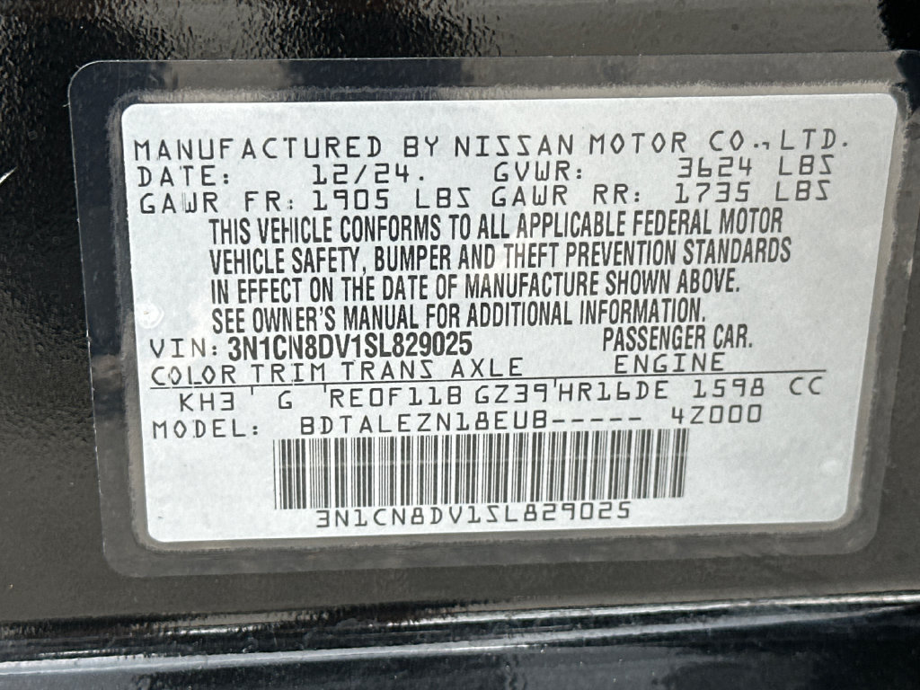 Used 2025 Nissan Versa S w/ Trunk Package FWD image 31