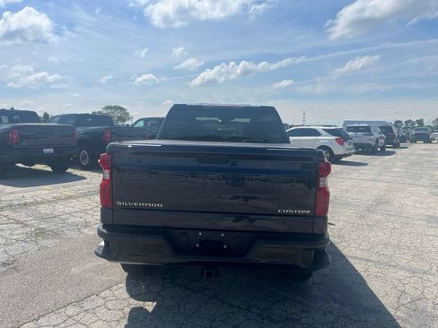 Used 2022 Chevrolet Silverado 1500 Custom Trail Boss AWD/4WD image 7