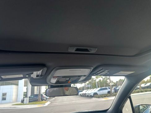 New 2025 Subaru Forester Premium image 9