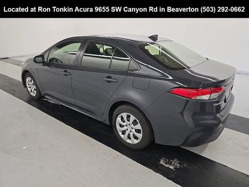 Used 2023 Toyota Corolla LE FWD image 7