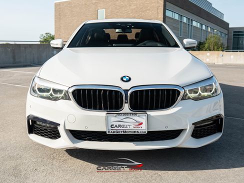 Used 2020 BMW 530i xDrive xDrive M Sport Line w/ M Sport Package image 2