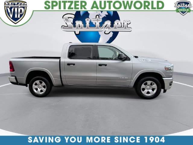 Used 2025 RAM 1500 Big Horn AWD/4WD image 10