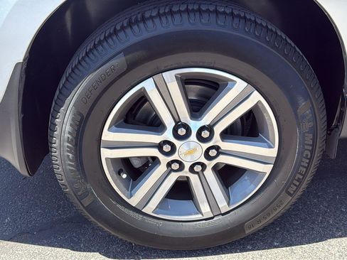 Used 2017 Chevrolet Traverse LT AWD/4WD image 33