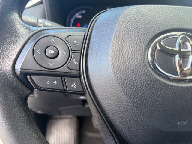 Certified 2024 Toyota RAV4 LE AWD/4WD image 17