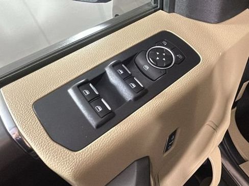 Used 2015 Ford F150 XLT w/ Equipment Group 302A Luxury AWD/4WD image 10