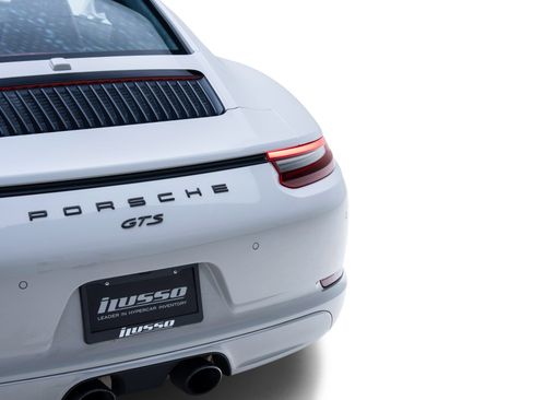 Used 2019 Porsche 911 Carrera GTS RWD image 43
