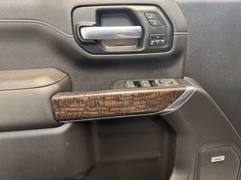 Used 2020 GMC Sierra 2500 Denali w/ Denali Ultimate Package image 11