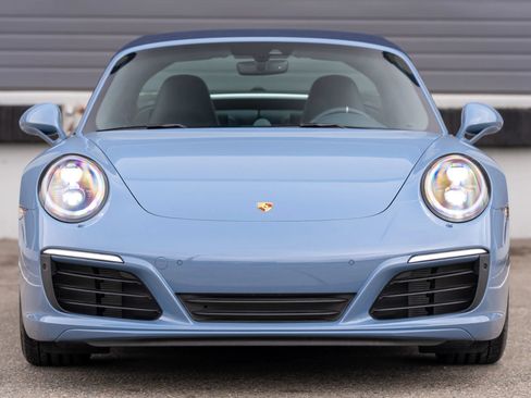 Used 2017 Porsche 911 Targa 4S AWD/4WD image 33