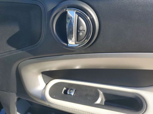 Used 2023 MINI Cooper Countryman S w/ Signature Upholstery Package image 49