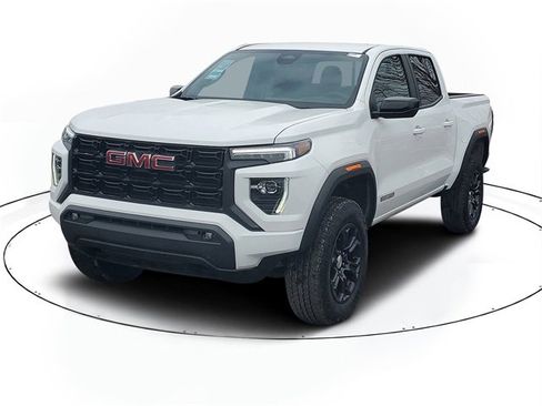 Certified 2023 GMC Canyon Elevation w/ Convenience Package image 2