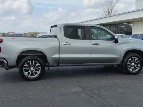Certified 2024 Chevrolet Silverado 1500 LT image 9