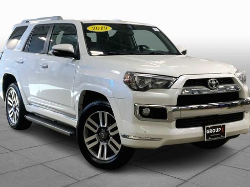 Used 2019 Toyota 4Runner Limited image 2