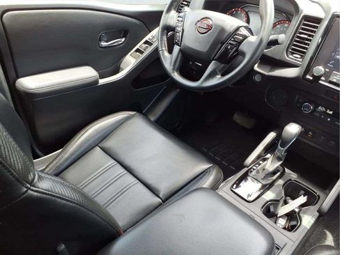 Used 2022 Nissan Frontier Pro-X w/ Pro-X Premium Package RWD image 9
