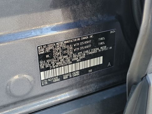 Used 2024 Toyota RAV4 XLE w/ Convenience Package FWD image 33