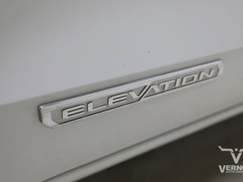 Used 2024 GMC Canyon Elevation RWD image 33