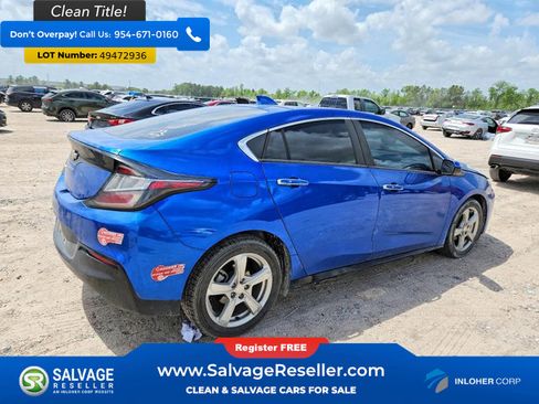 Used 2018 Chevrolet Volt LT w/ Comfort Package FWD image 4