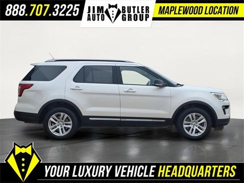 Used 2018 Ford Explorer XLT w/ Equipment Group 202A image 5