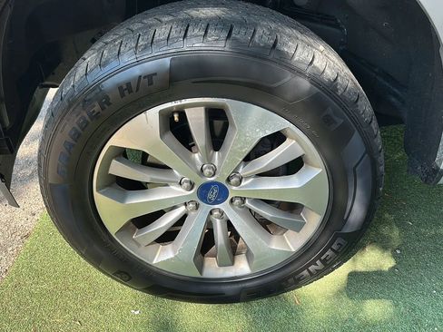 Used 2018 Ford F150 XL w/ Equipment Group 101A Mid AWD/4WD image 43