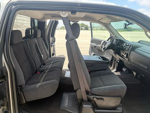 Used 2008 GMC Sierra 1500 SLE w/ Power Pack Plus AWD/4WD image 26