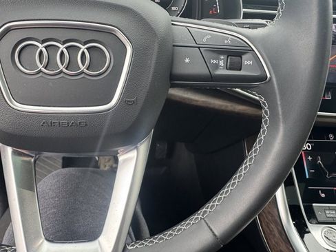 Certified 2025 Audi Q7 2.0T Premium image 22
