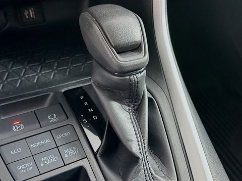 Used 2023 Toyota RAV4 LE image 25