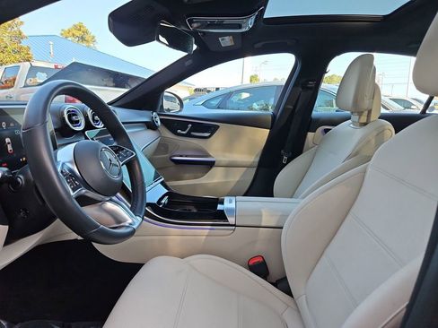 Used 2023 Mercedes-Benz C 300 Sedan image 25
