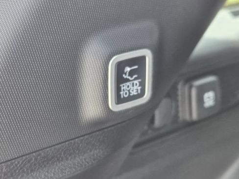 New 2026 Jeep Grand Cherokee Limited AWD/4WD image 9