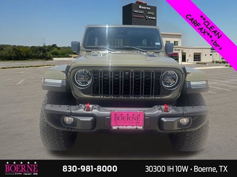 Used 2025 Jeep Wrangler Unlimited Rubicon AWD/4WD image 5