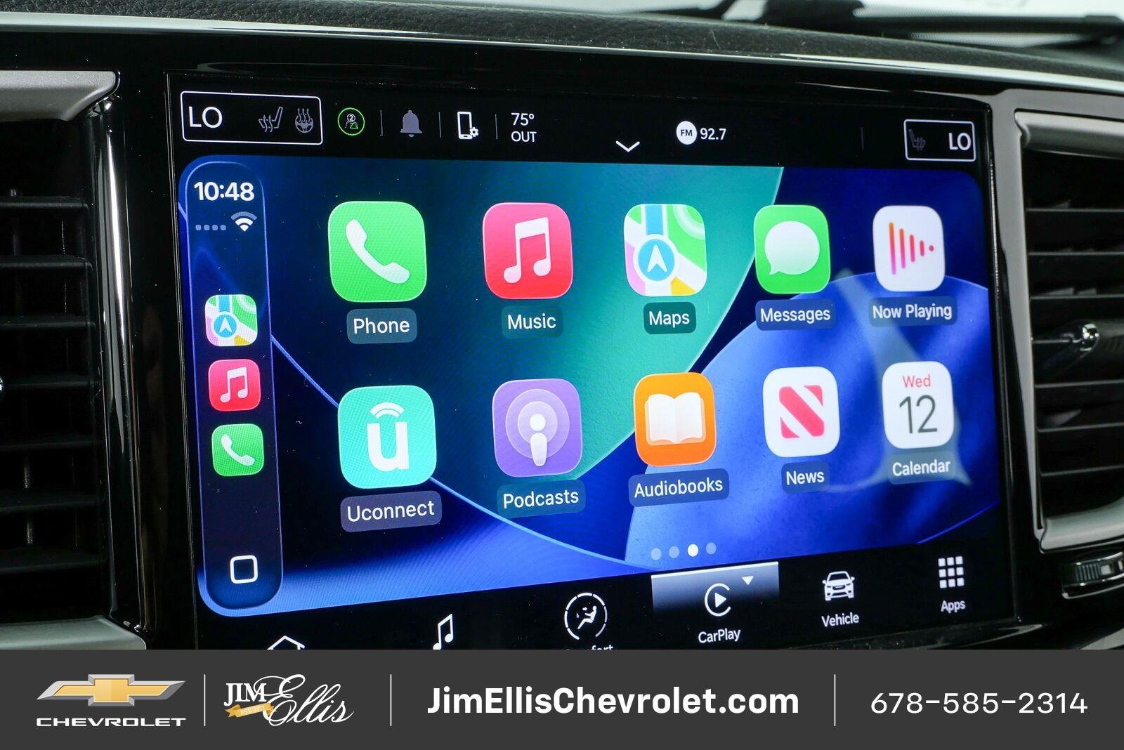 Used 2022 Chrysler Pacifica Touring-L w/ S Appearance Package FWD image 15