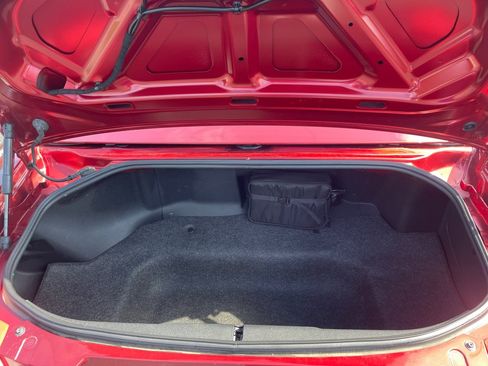 Used 2009 MAZDA MX-5 Miata Touring w/ Suspension Pkg RWD image 17