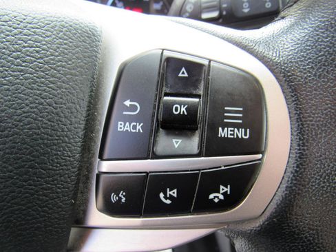 Used 2022 Ford Explorer Limited w/ Equipment Group 301A AWD/4WD image 13