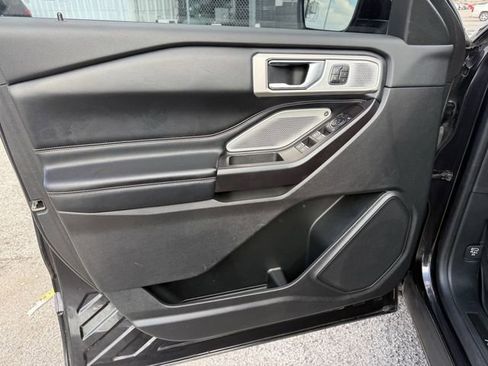 Used 2020 Ford Explorer ST w/ ST Street Pack image 11