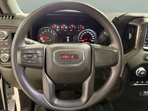 Used 2023 GMC Sierra 1500 Pro w/ Pro Value Package image 11