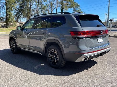 New 2026 Volkswagen Atlas Peak Edition AWD/4WD image 22