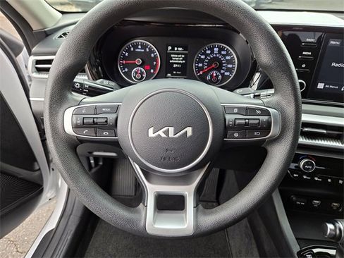 Certified 2023 Kia K5 LXS image 17