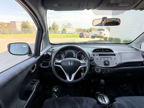 Used 2010 Honda Fit Sport image 24