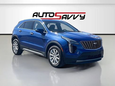 Used 2022 Cadillac XT4 Premium Luxury w/ Safety Alert Package FWD image 1