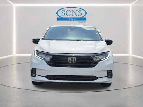 Certified 2024 Honda Odyssey Sport image 30