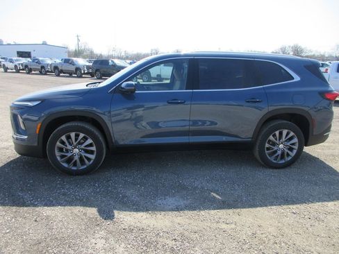 New 2026 Buick Enclave Preferred image 9