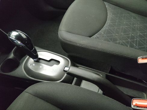 Used 2021 Chevrolet Spark LT image 26