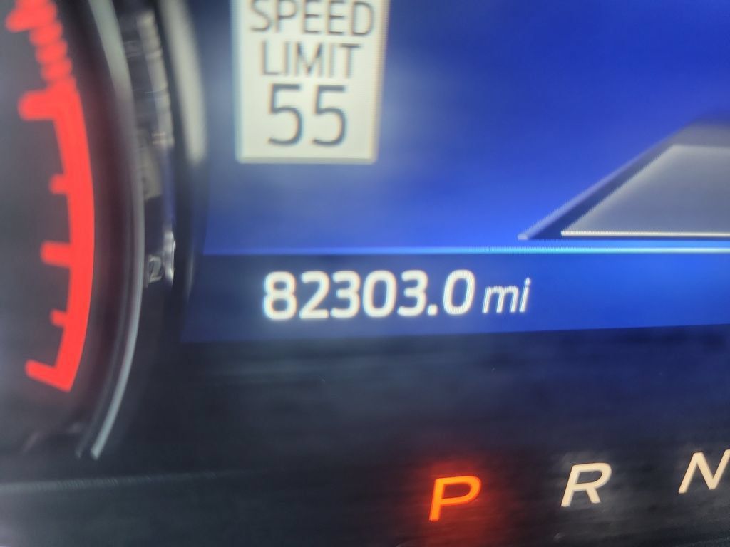 Certified 2022 Ford Explorer Limited w/ Equipment Group 301A RWD image 34