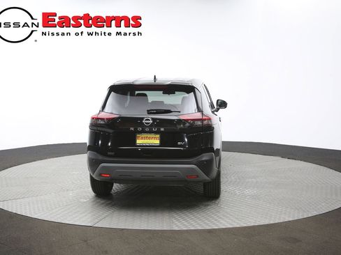 Used 2023 Nissan Rogue SV image 36