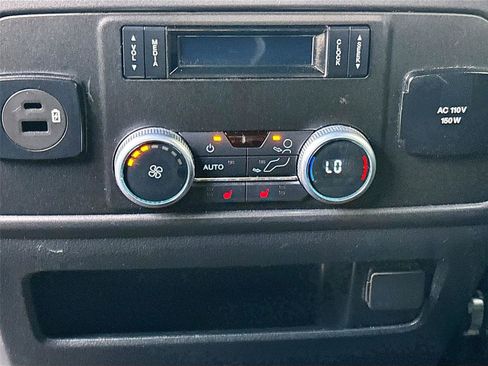 Used 2021 Ford Expedition Max Limited AWD/4WD image 27