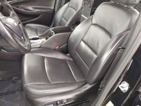 Used 2024 Chevrolet Malibu LT image 33