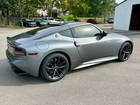 Used 2024 Nissan Z Performance w/ Floor Mat Package RWD image 5